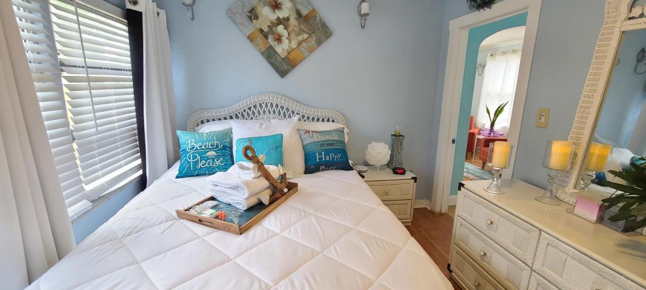 Lake Worth Beach Paradise Cove Cottage 2-1Bedroom Exterior photo